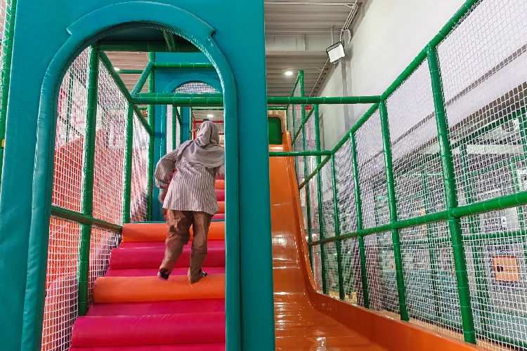 Extreme Slide
