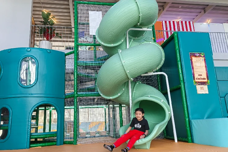 Plastic Tube Slide